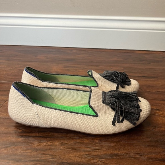 Rothy's Merino Wool White and Gray Tassel Loafers-Size 7.5-Retired Edition - Picture 2 of 8